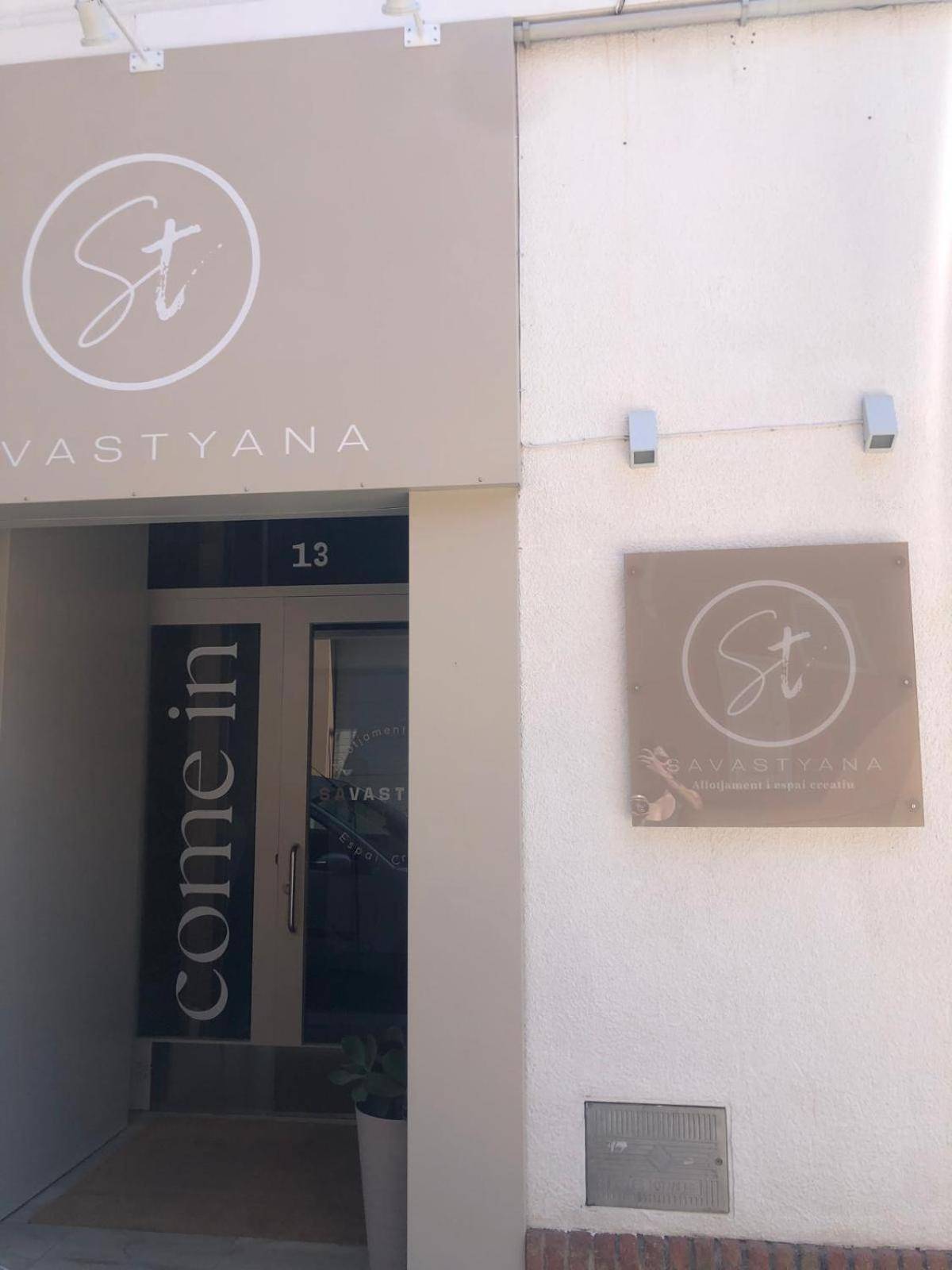 Savastyana Riudoms Exterior foto